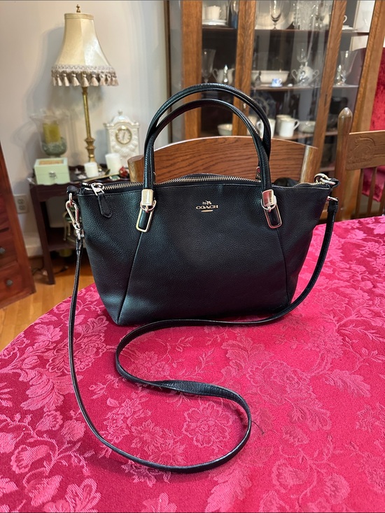 Coach Handbags - Coach Black Leather Zip Tote Bag
